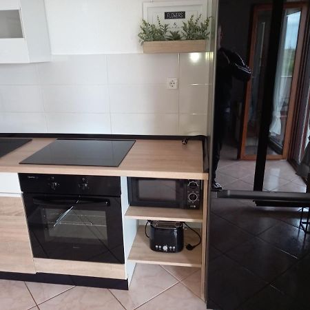 Vacation Home Katarina Нин Экстерьер фото