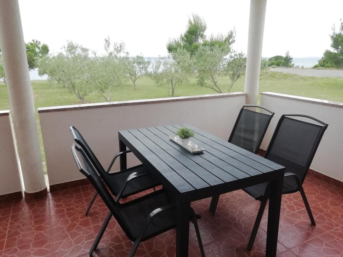 Vacation Home Katarina Нин Экстерьер фото