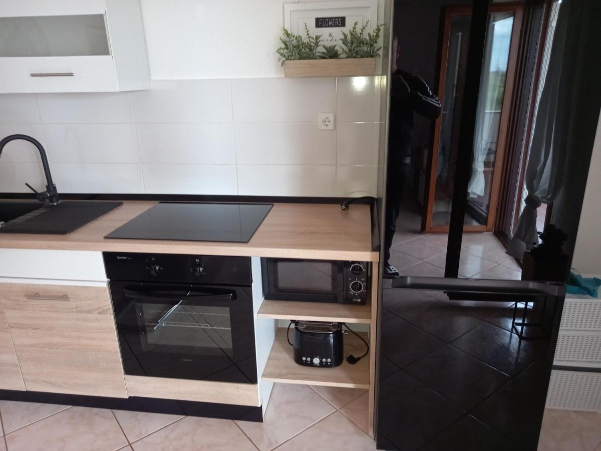 Vacation Home Katarina Нин Экстерьер фото